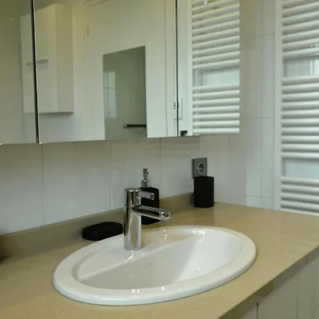 Biarritz, 2 Pieces, 4 Personnes - Fr-1-248-28 Apartment